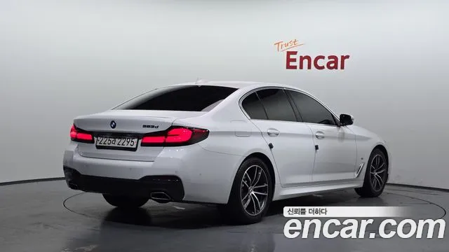 BMW 5-Series 5 серия (G30) 523d M Sport — Фото автомобиля 2