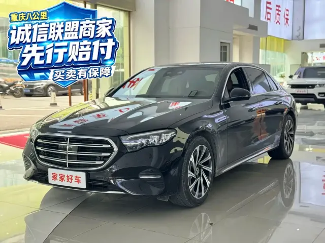 Фотография автомобиля — Mercedes-Benz E-Class