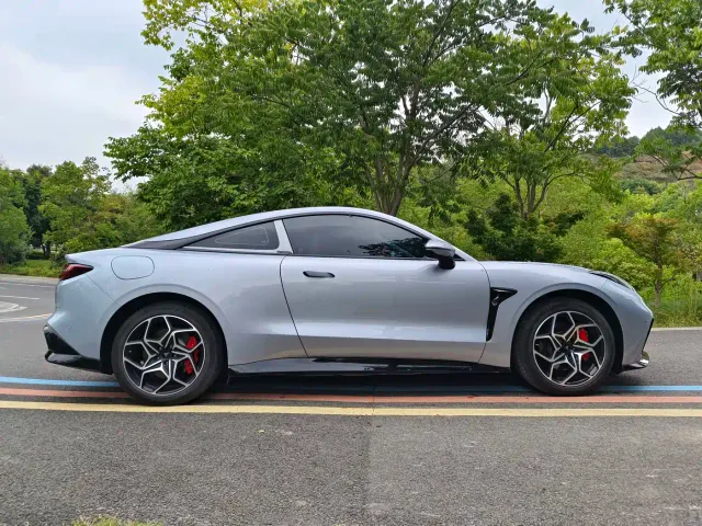 Hozon Neta GT — Фото автомобиля 7