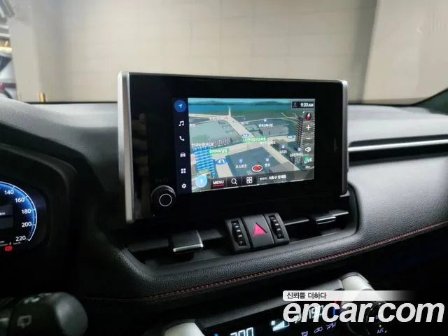 Toyota RAV4 — Фото автомобиля 10