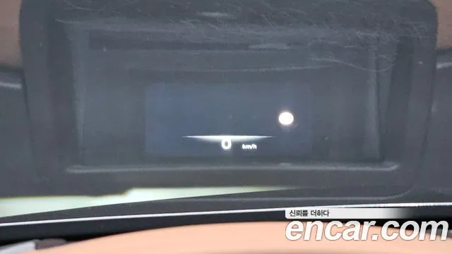 Genesis G80 Бензин 2.5 турбо AWD — Фото автомобиля 30