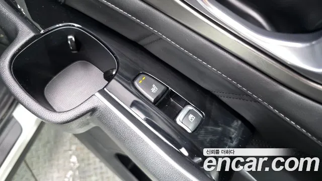 Kia Sorento Sorento 4-е поколение Дизель 2.2 2WD — Фото автомобиля 23
