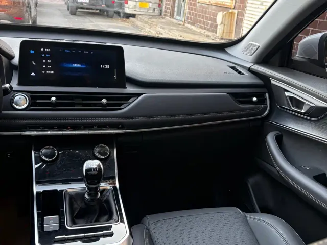 Chery Tiggo 8 — Фото автомобиля 10