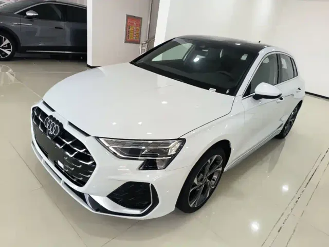 Фотография автомобиля — Audi A3