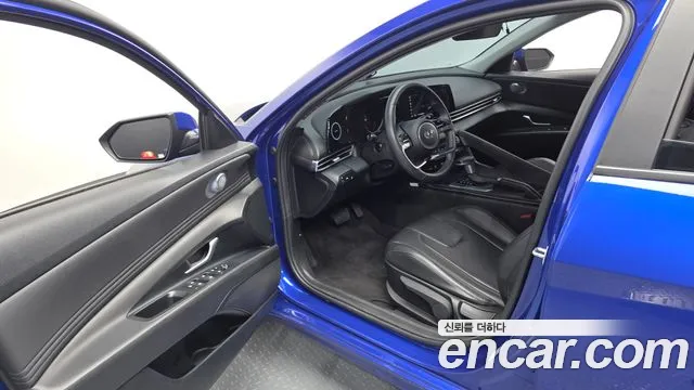 Hyundai Avante — Фото автомобиля 15