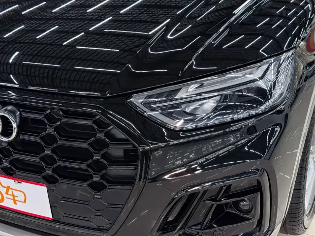 Audi Q5L — Фото автомобиля 4