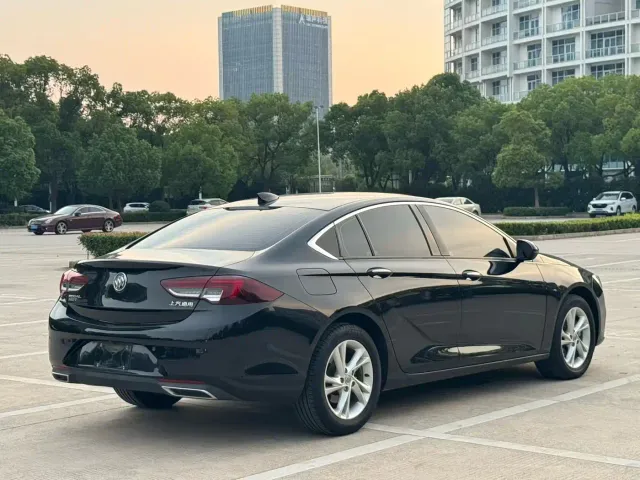 Buick Regal 2021 552T Elite — Фото автомобиля 9