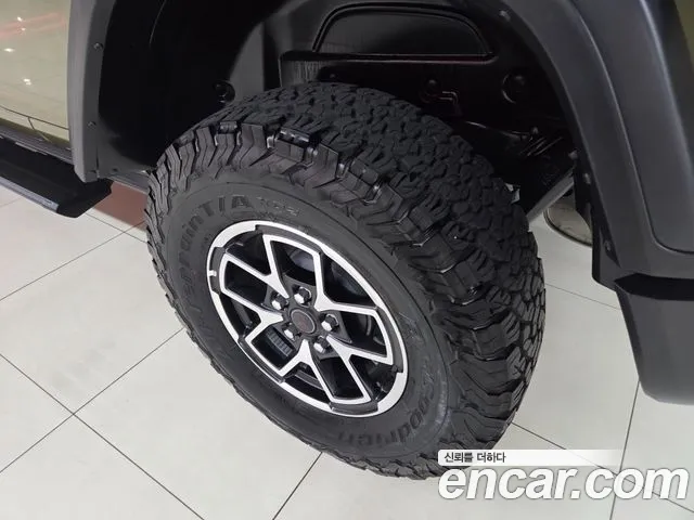 Jeep Wrangler JL — Фото автомобиля 17