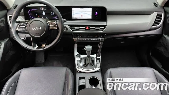 Kia Seltos Бензин 1.6 турбо 2WD — Фото автомобиля 7