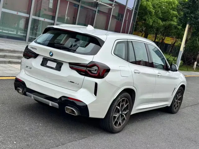 BMW X3 — Фото автомобиля 6