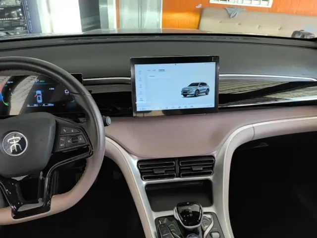 BYD Song Pro — Фото автомобиля 9