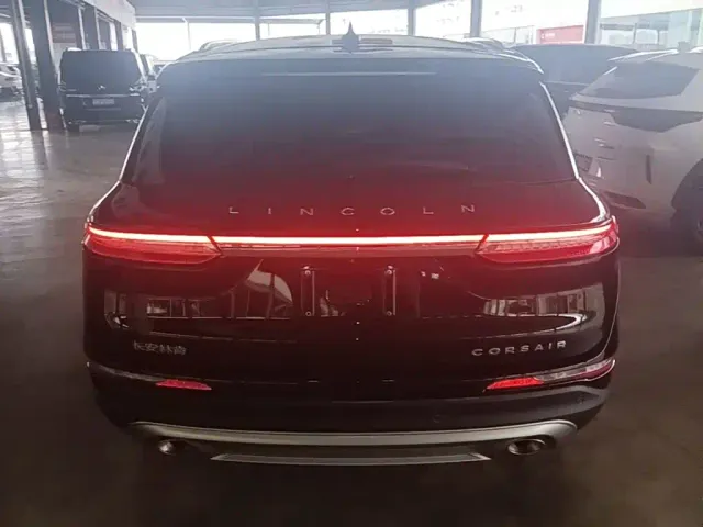 Lincoln Corsair — Фото автомобиля 5