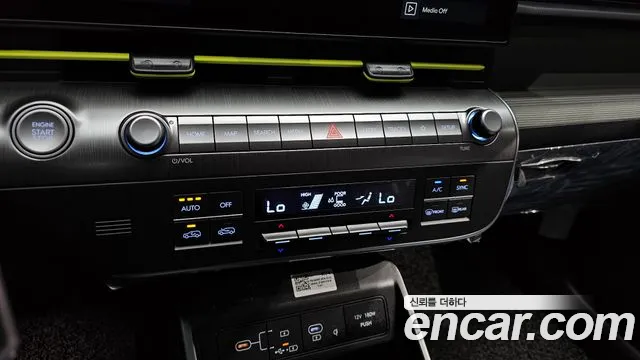 Hyundai Kona Kona (SX2) Бензин 1.6 Turbo 4WD — Фото автомобиля 14