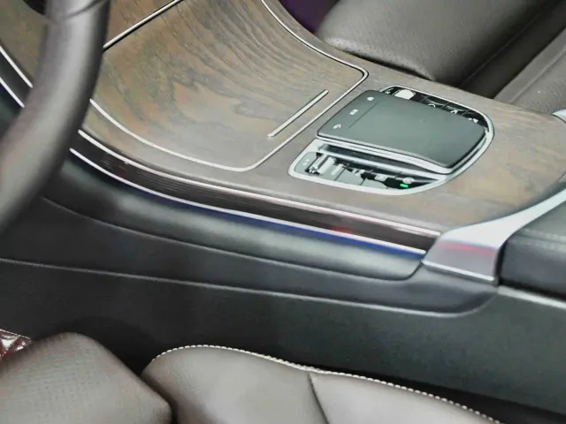 Mercedes-Benz GLC-Class — Фото автомобиля 3