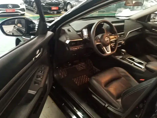 Nissan Teana — Фото автомобиля 15