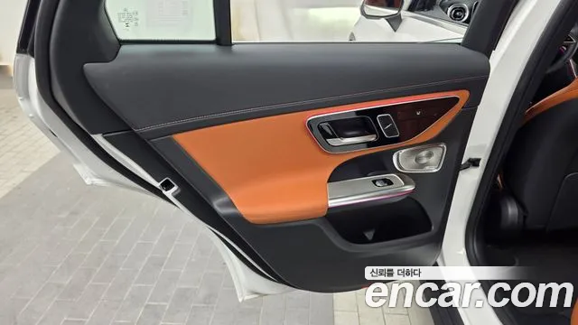 Mercedes-Benz GLC-Class — Фото автомобиля 14