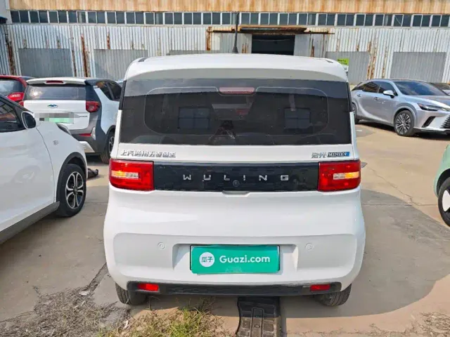 Wuling Hongguang Mini EV — Фото автомобиля 5
