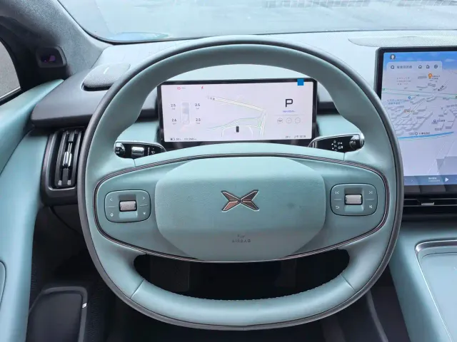 Xpeng P7+ — Фото автомобиля 9