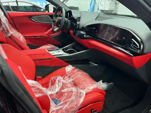 Ferrari Purosangue — Фото автомобиля 6