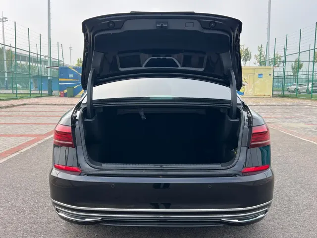 Volkswagen Passat — Фото автомобиля 5