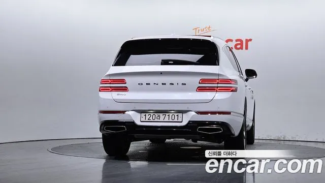 Genesis GV80 — Фото автомобиля 4