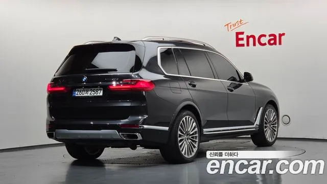 BMW X7 G07 — Фото автомобиля 2