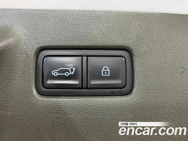 Hyundai Santa Fe — Фото автомобиля 9
