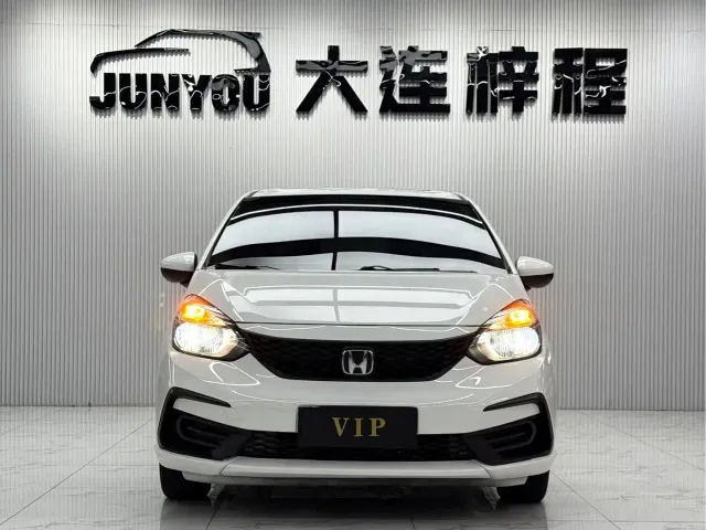 Honda Fit — Фото автомобиля 2