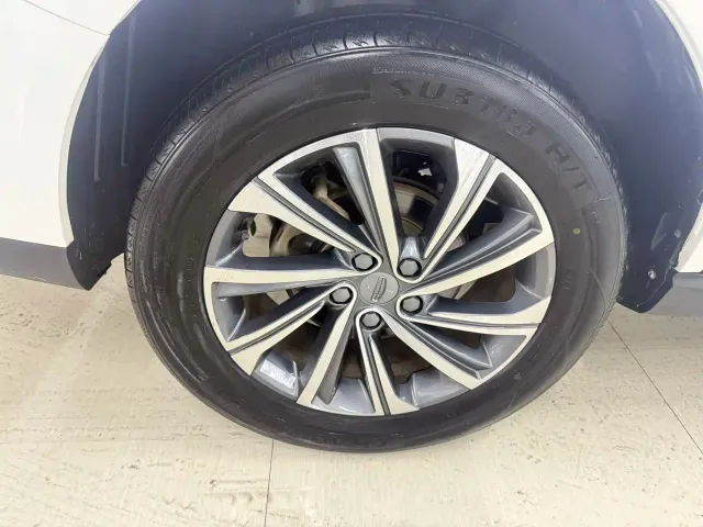 Geely Vision X6 — Фото автомобиля 12
