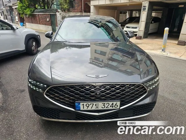 Genesis G90 Бензин 3.5 турбо AWD — Фото автомобиля 5