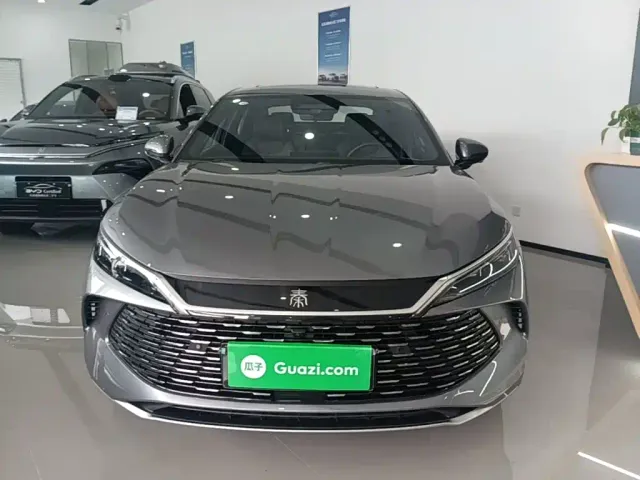 BYD Qin L — Фото автомобиля 2