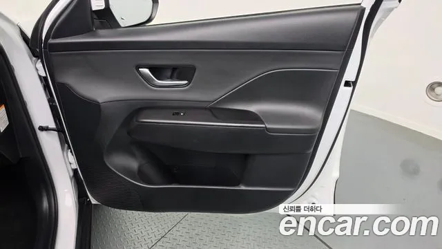 Hyundai Kona — Фото автомобиля 13
