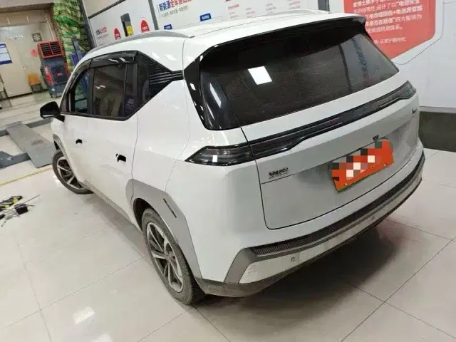GAC Aion Y — Фото автомобиля 7