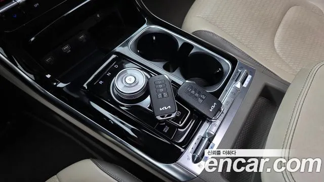 Kia Carnival 4th Gen — Фото автомобиля 12