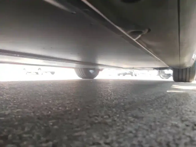 Tesla Model Y — Фото автомобиля 18