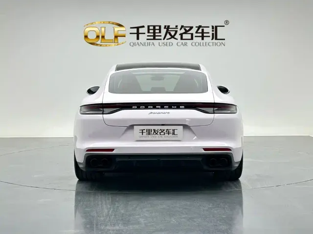 Porsche Panamera — Фото автомобиля 2