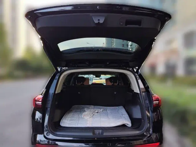 Buick Envision Plus — Фото автомобиля 15