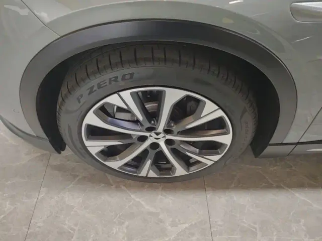 Nio EC6 — Фото автомобиля 22