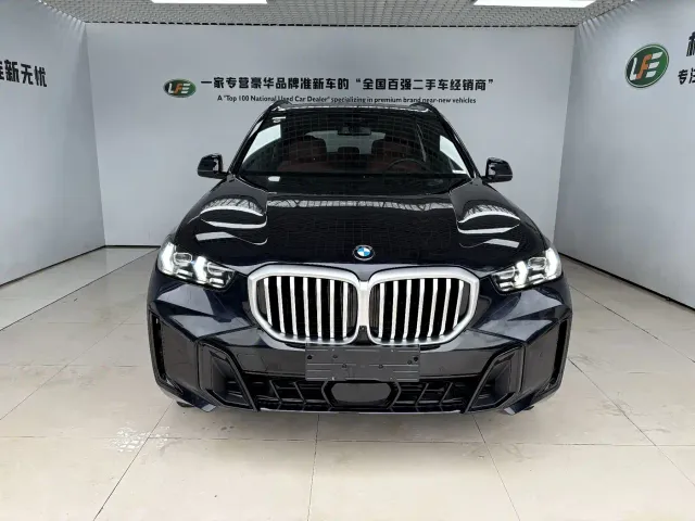 BMW X5 — Фото автомобиля 3