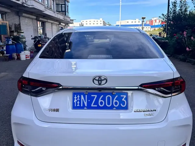 Toyota Corolla — Фото автомобиля 7
