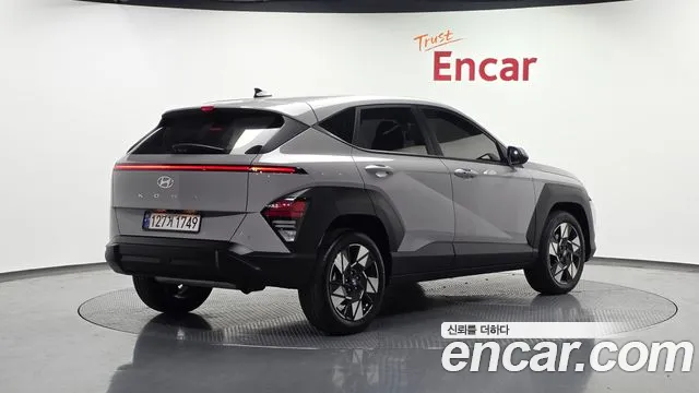 Hyundai Kona Kona (SX2) Бензин 1.6 турбо 2WD — Фото автомобиля 2