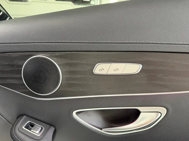 Mercedes-Benz C-Class — Фото автомобиля 20