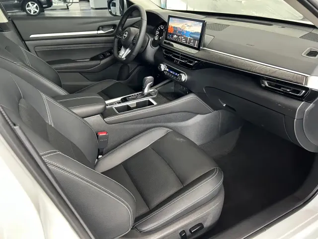 Nissan Teana — Фото автомобиля 8