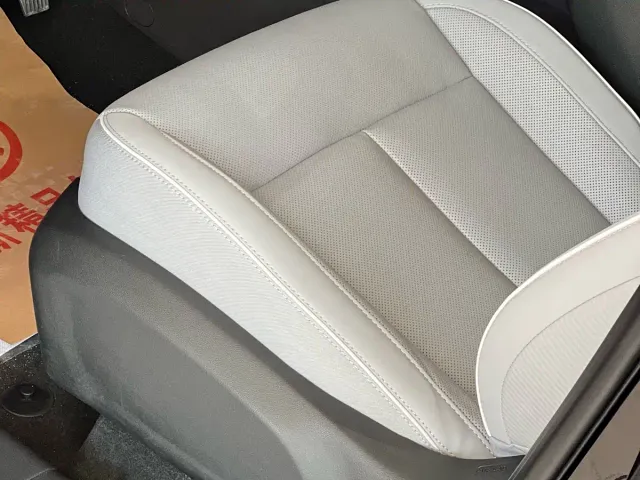 Buick Buick E5 2023 Premium Standard Range Edition — Фото автомобиля 8