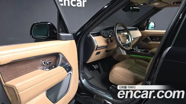 Land Rover Range Rover — Фото автомобиля 3