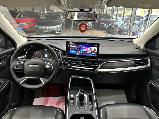 Haval H6 — Фото автомобиля 11