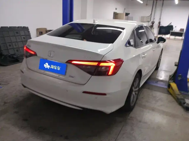 Honda Civic — Фото автомобиля 3