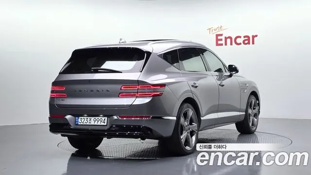 Genesis GV80 — Фото автомобиля 2