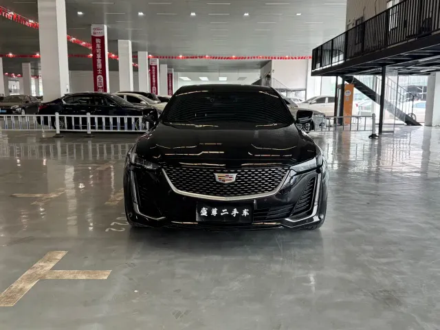 Cadillac CT5 — Фото автомобиля 2