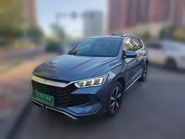 Фотография автомобиля — BYD Song Pro